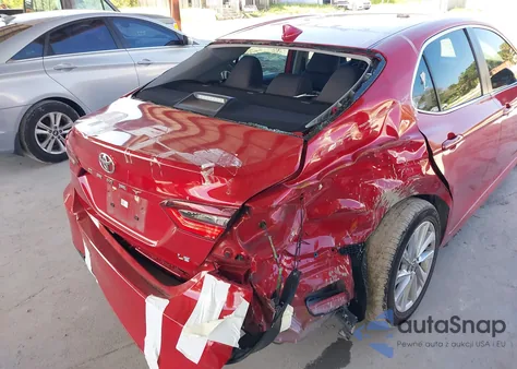 2023 Toyota Camry Le z USA, uszkodzony, nr VIN 4T1C11AK3PU123662